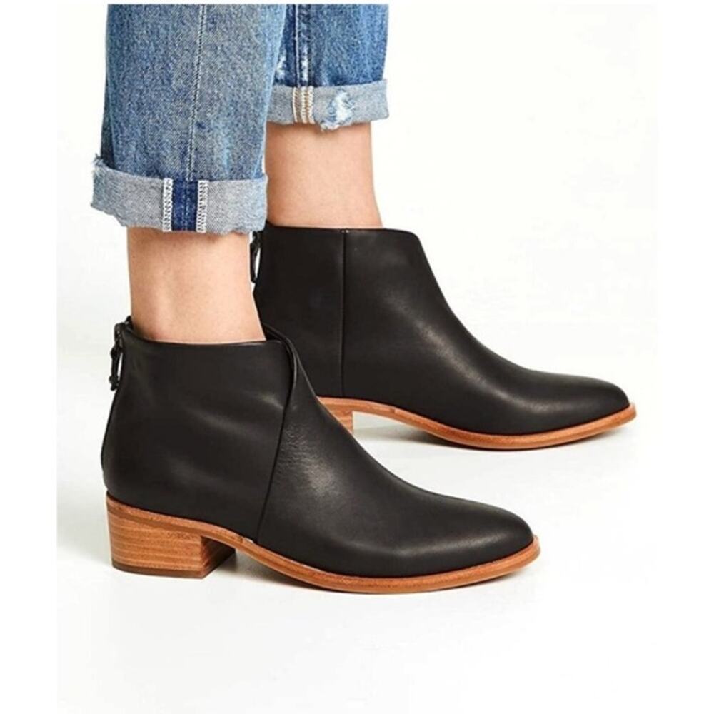 Soludos black leather ankle boots Venetian Bootie sz 7.5 $175
